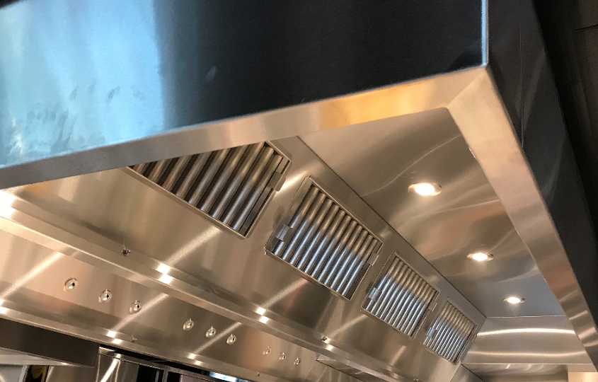 Imgrüth AG | Ventilationsspenglerei & Kaminanlagen